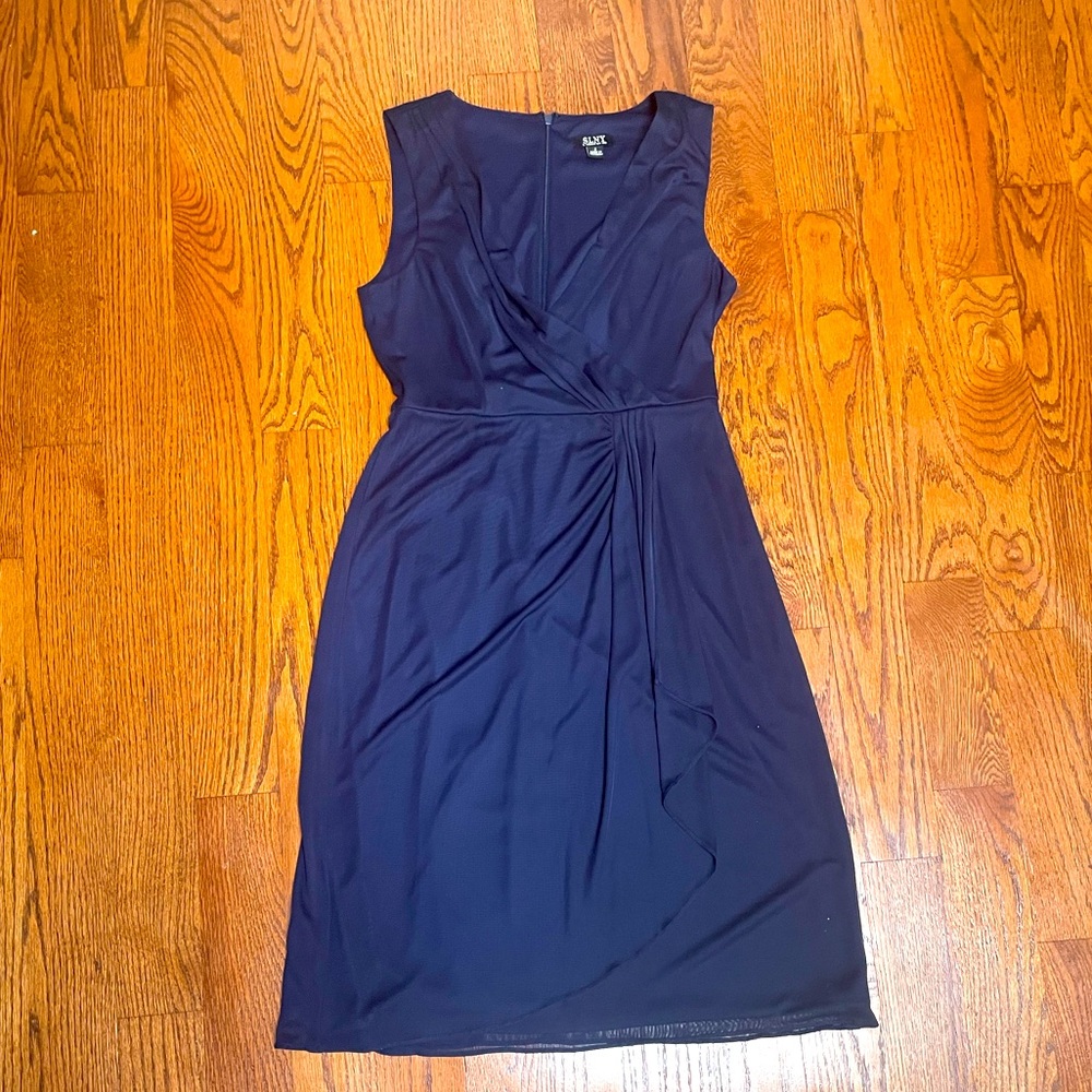 Navy v neck dress